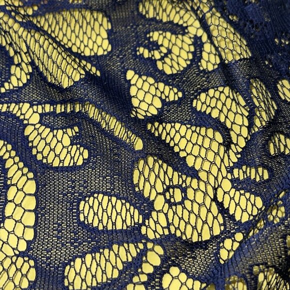 Women's Elegant Floral Lace Shawl Scarf Blue Fringe Clothing Accessory Formal - Picture 8 of 14